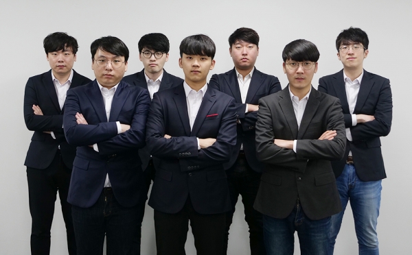 (왼쪽부터)김진선,백승민,유병준,나유준,김민수,박태진,김경민. 사진=액토즈소프트