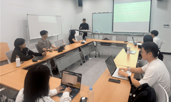 건국대학교가 고용노동부가 주관하는 ‘졸업생 특화 프로그램’의 일환으로 ‘2025학년도 자기주도 프로그램’을 지난 8월 19일부터 9월 12일까지 성공적으로 운영했다. 사진=건국대